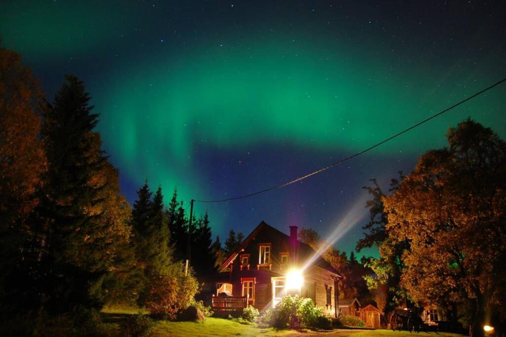 فيلا 100 Years Old Norwegian Log House In ترومسو المظهر الخارجي الصورة