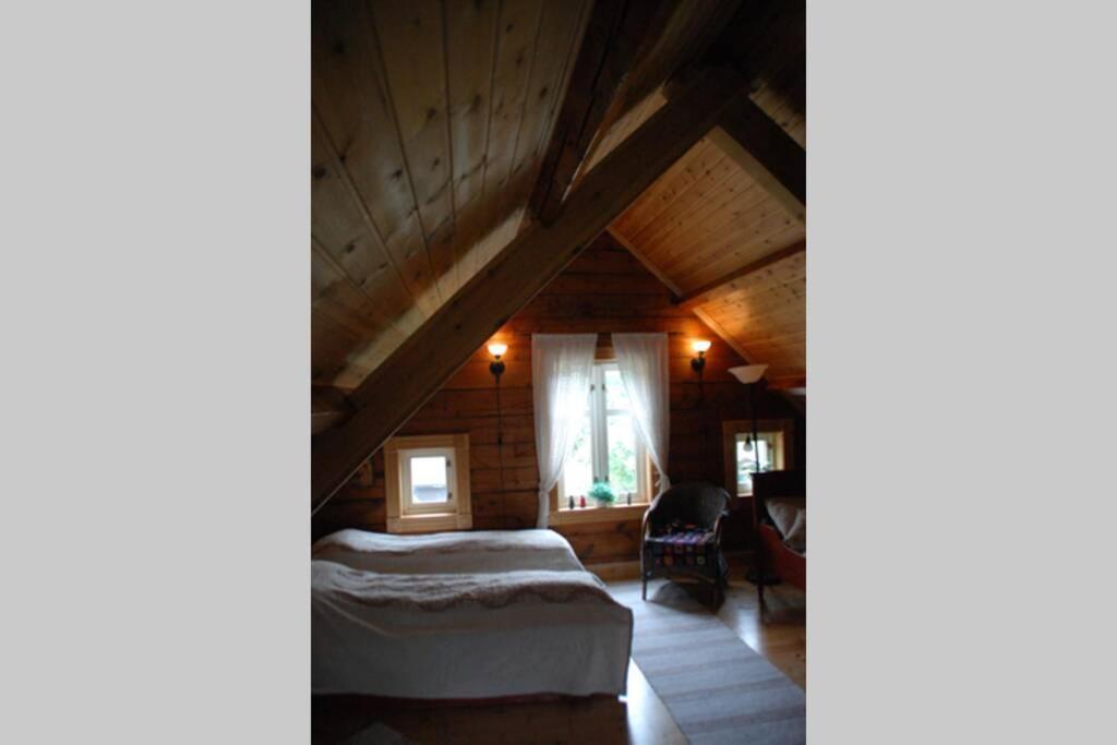 فيلا 100 Years Old Norwegian Log House In ترومسو المظهر الخارجي الصورة