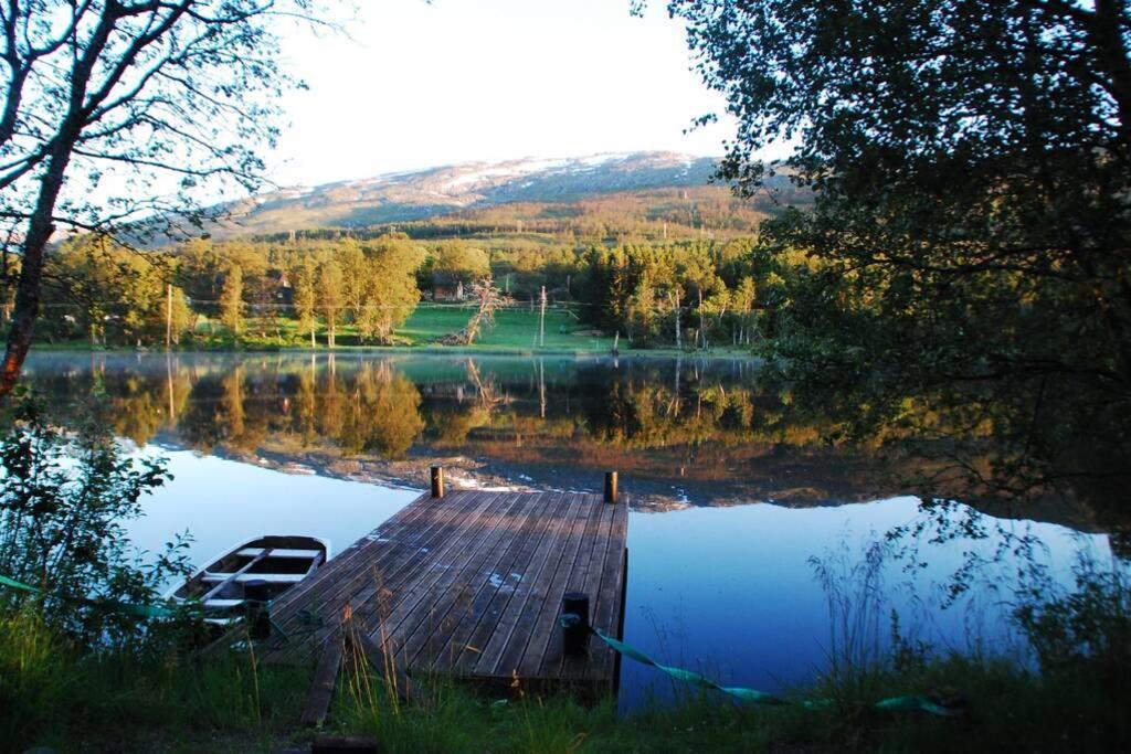 فيلا 100 Years Old Norwegian Log House In ترومسو المظهر الخارجي الصورة