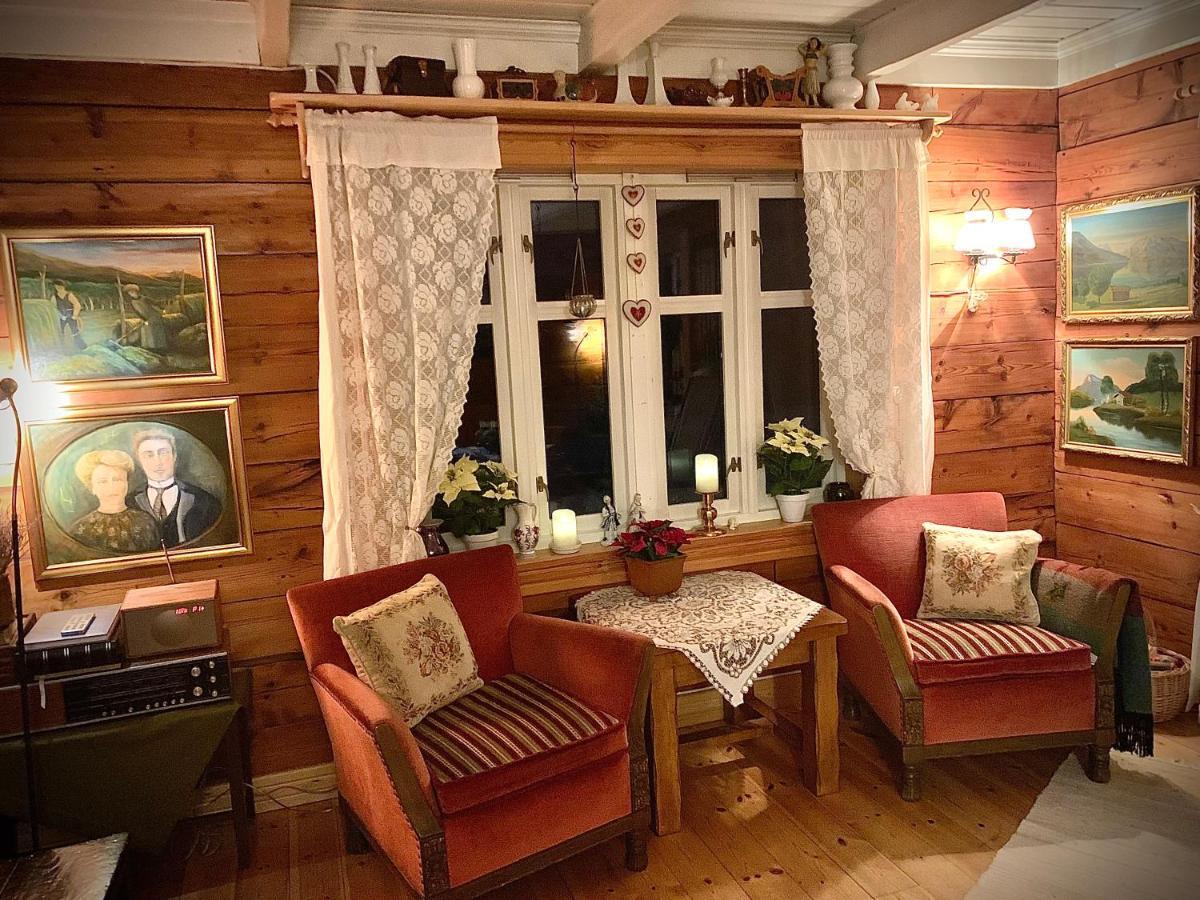 فيلا 100 Years Old Norwegian Log House In ترومسو المظهر الخارجي الصورة